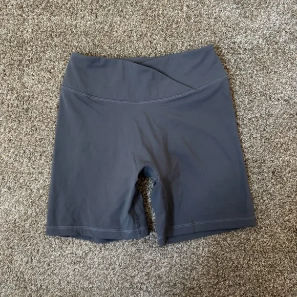 Unified Wrap Shorts - Picture 3 of 4